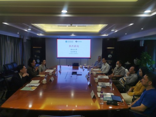 The delegation from the Department of Economics of Lingnan University visited CityU to promote excha...