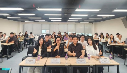 CityU「Campus Information session for "The16th ICBC Cup: National University Student FinTech Inn...