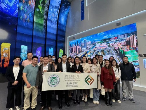 Doctoral students from Faculty of Finance visit Hengqin